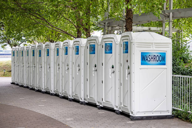 Best Portable restroom trailer rental  in Kiln, MS